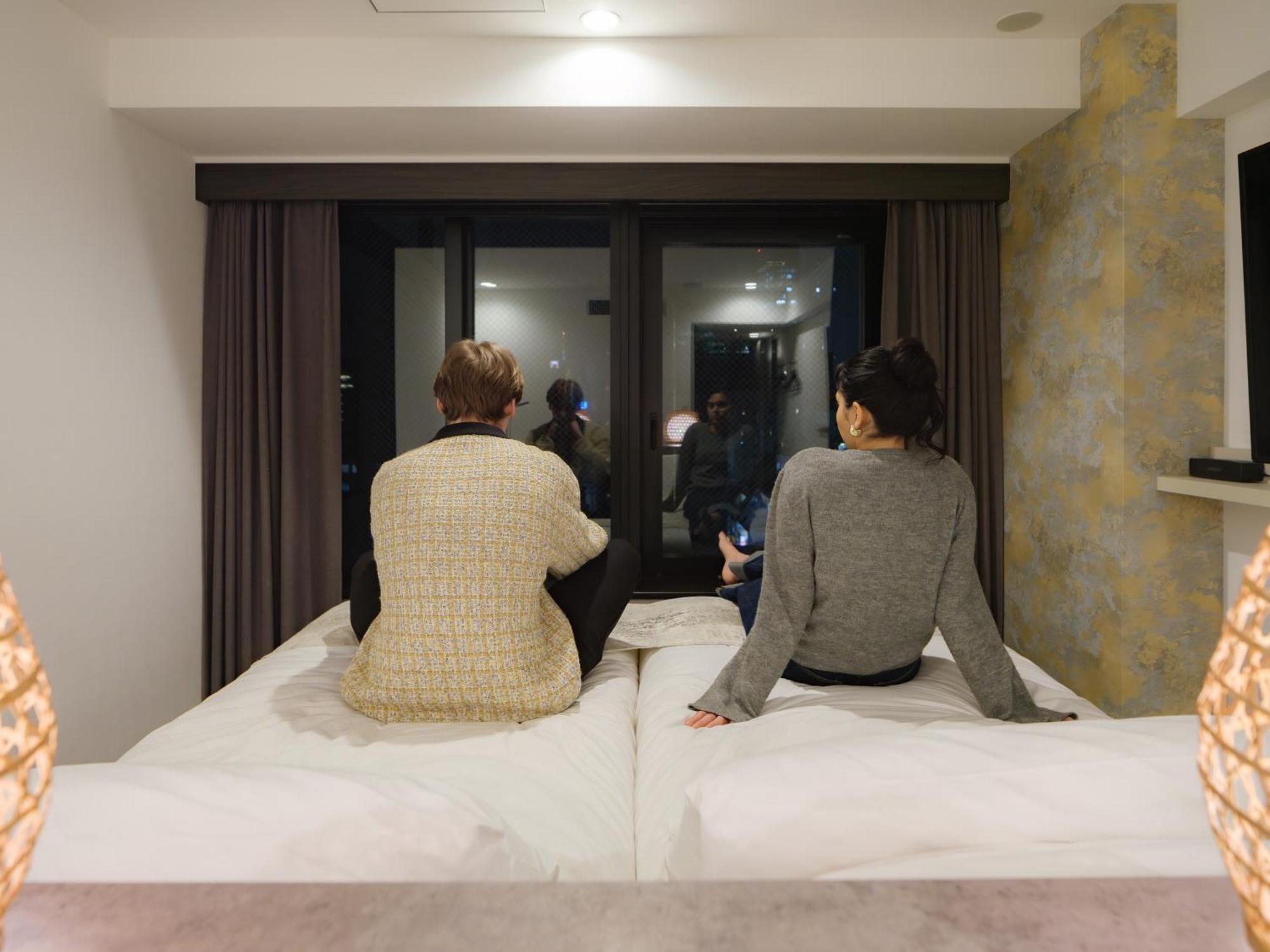 The B Ginza — Fotos 1